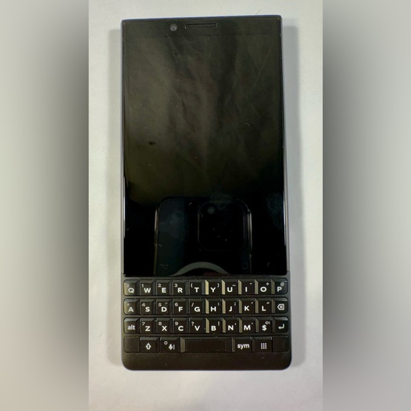 BlackBerry Key2 - Picture 1 of 6